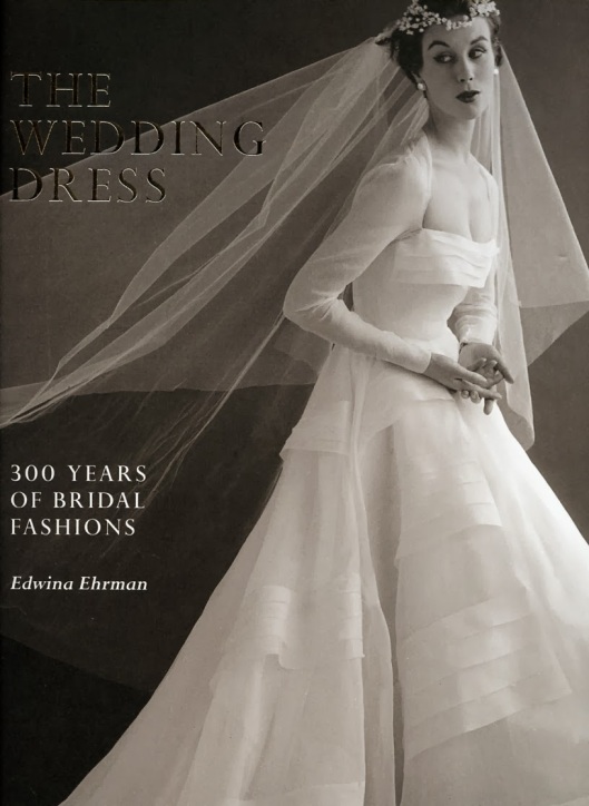 The Wedding Dress001